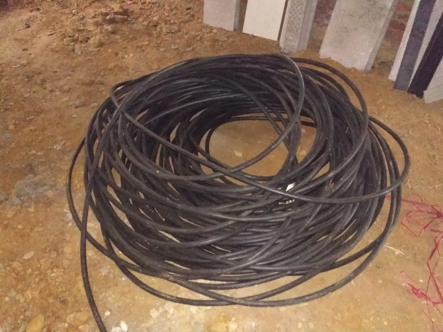 4箱电电缆线低价处理