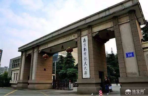 点击放大
