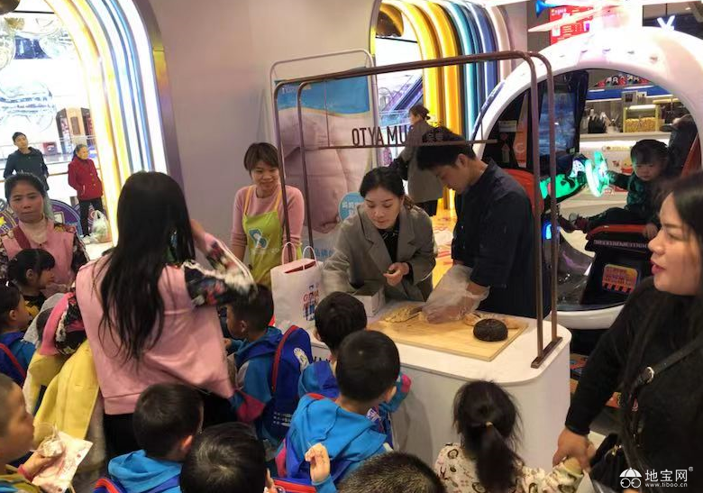 点击放大