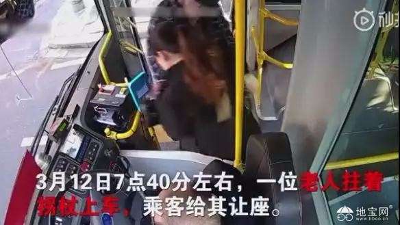 点击放大