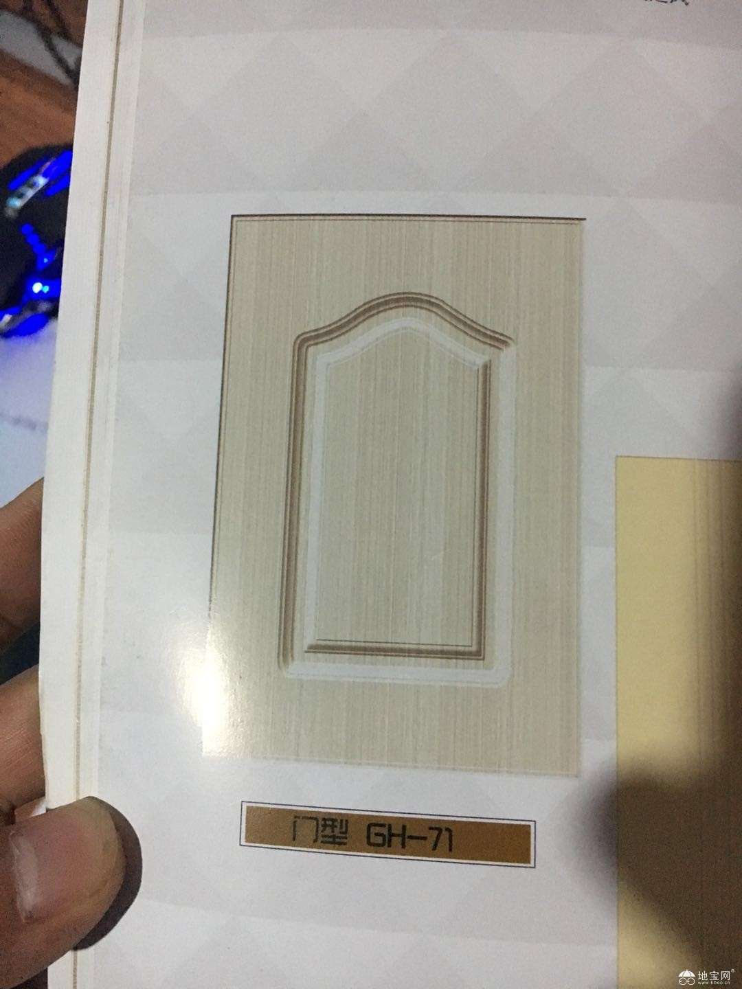 点击放大