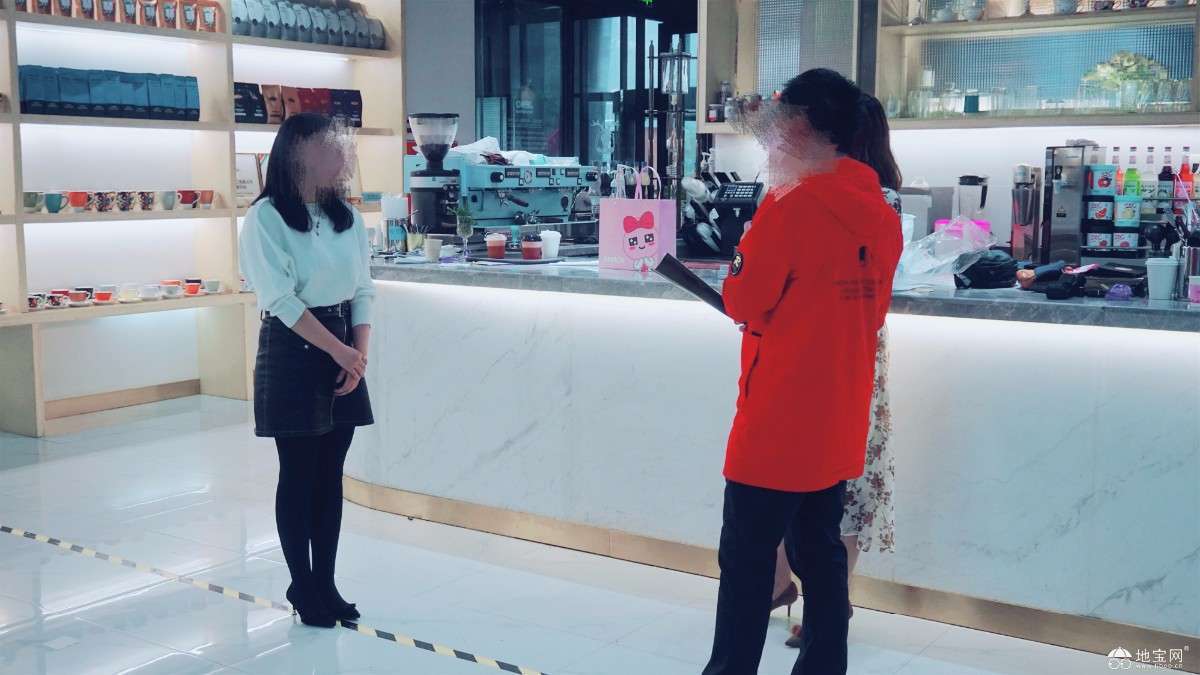 点击放大