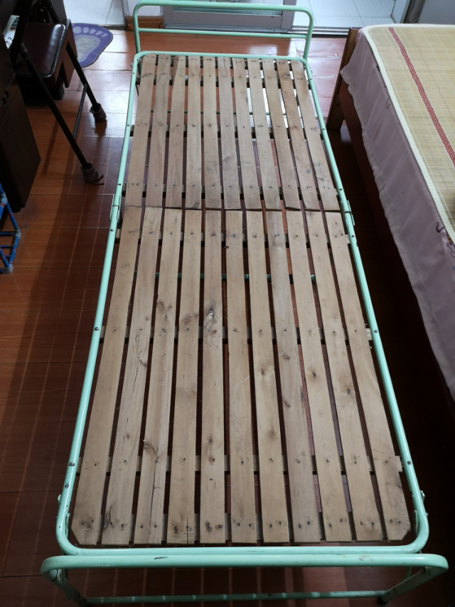 铁架实木折叠床 2m*0.95m 单人床_1
