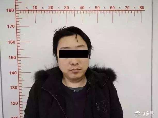 点击放大
