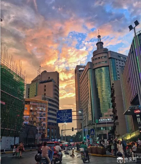 点击放大
