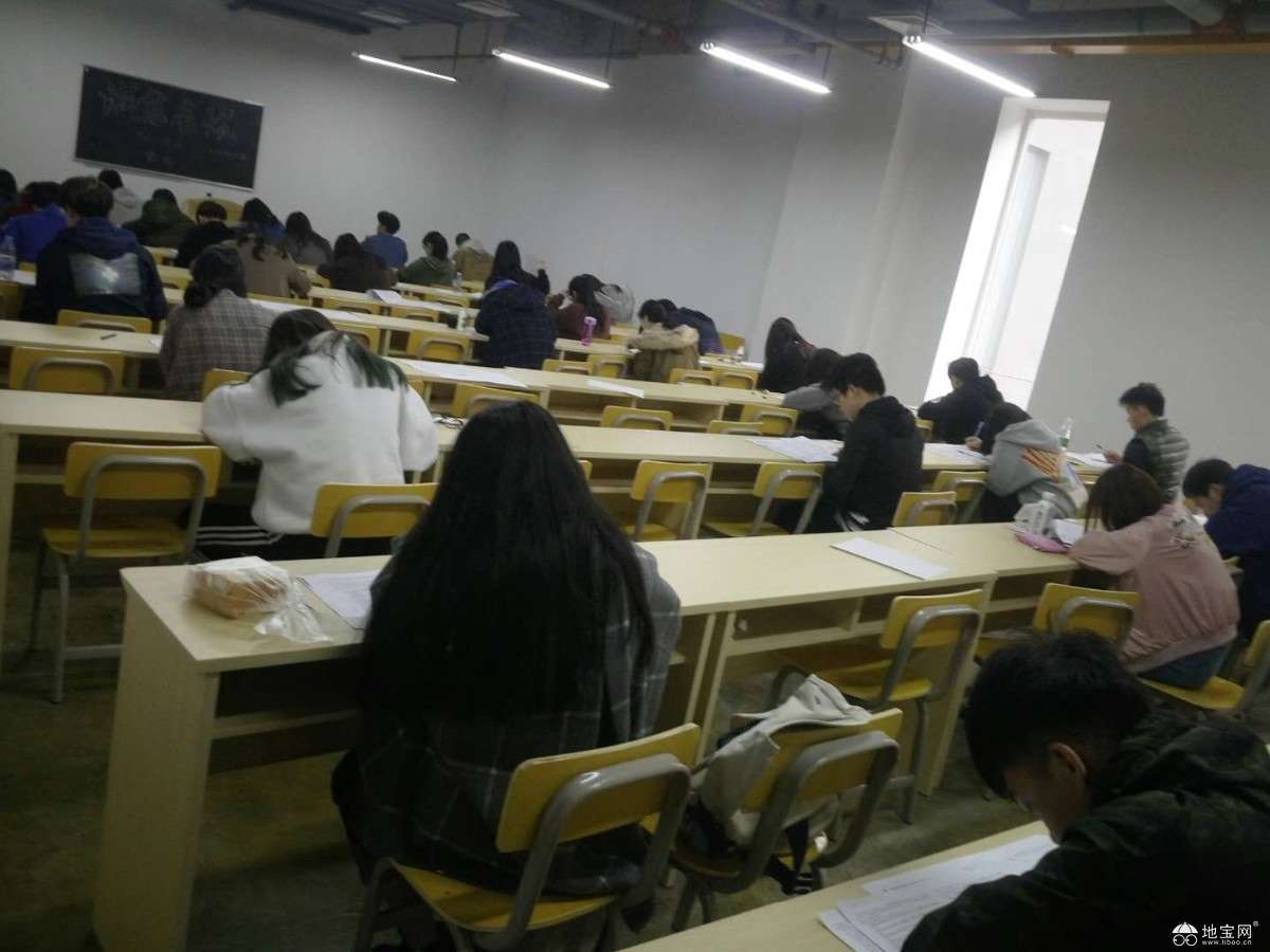 点击放大