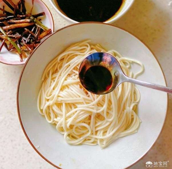 点击放大