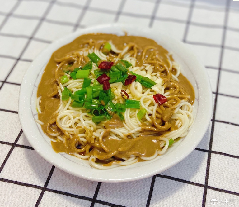 点击放大