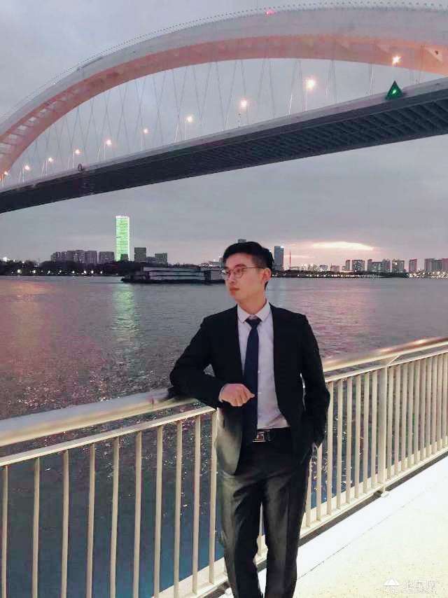 点击放大