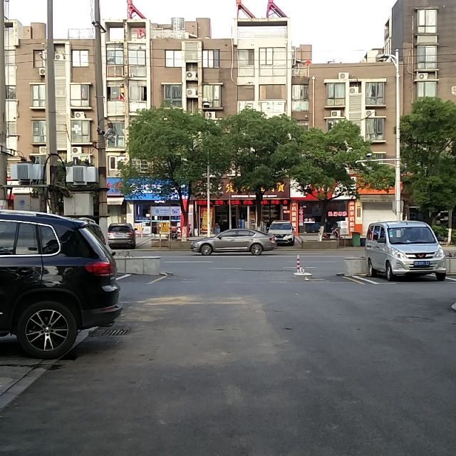 广州路黄溪公寓一期小仓库650元