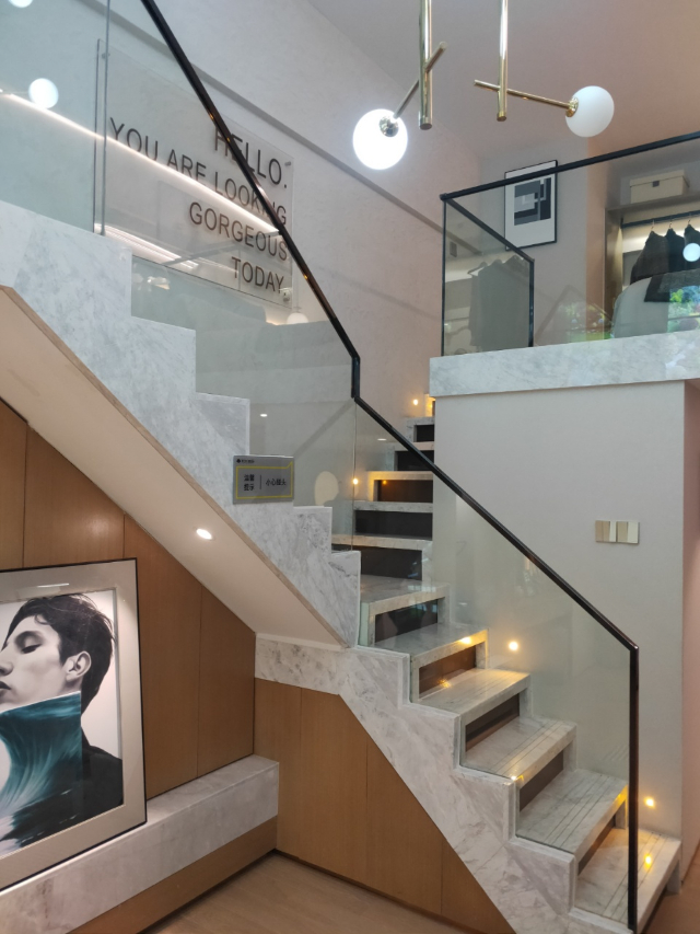 青云谱区南昌三中正对面买loft公寓