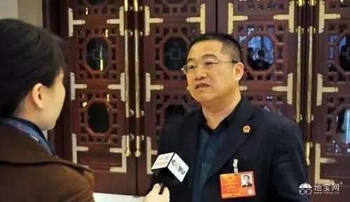 点击放大