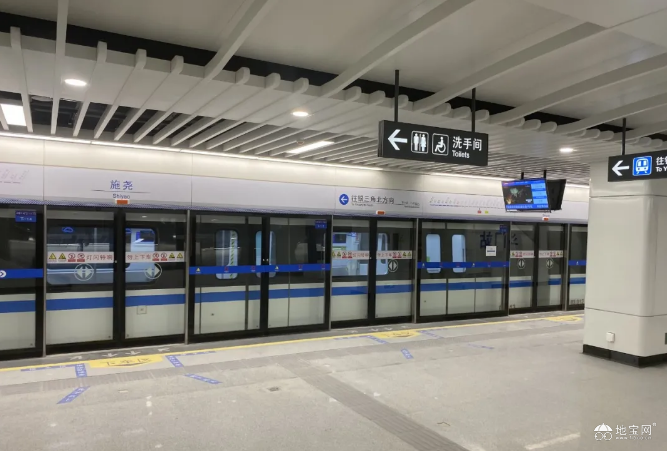 点击放大