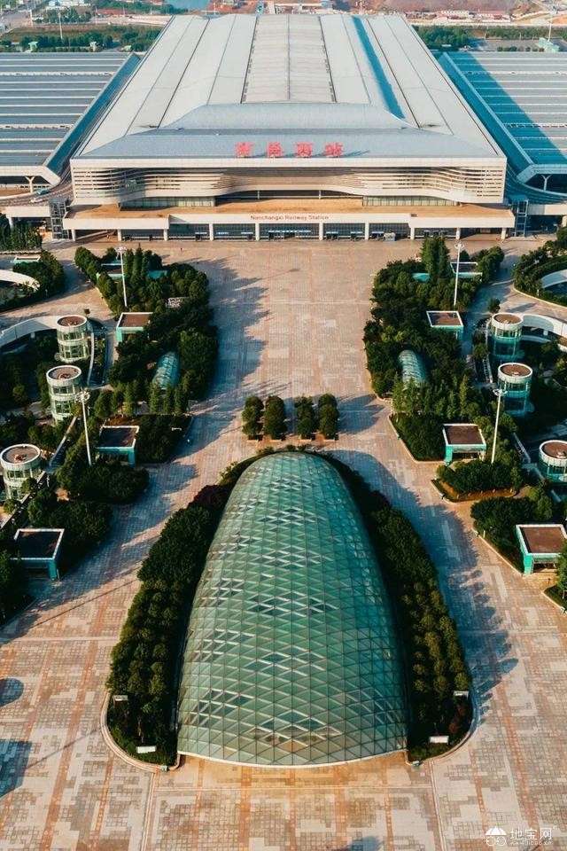 点击放大