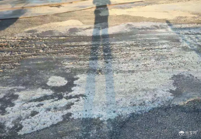 点击放大