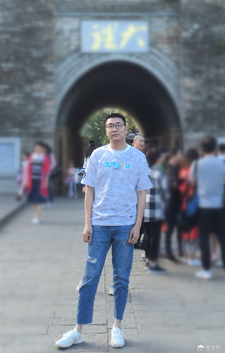 点击放大