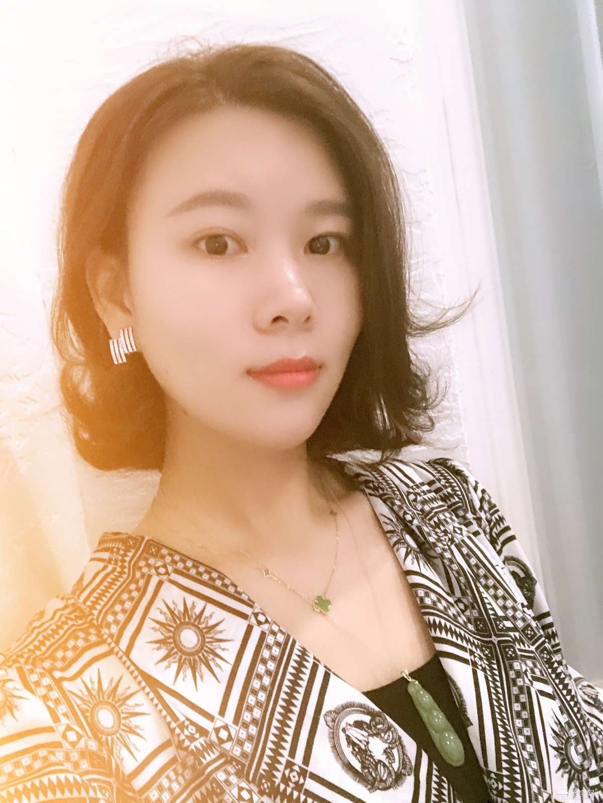 点击放大