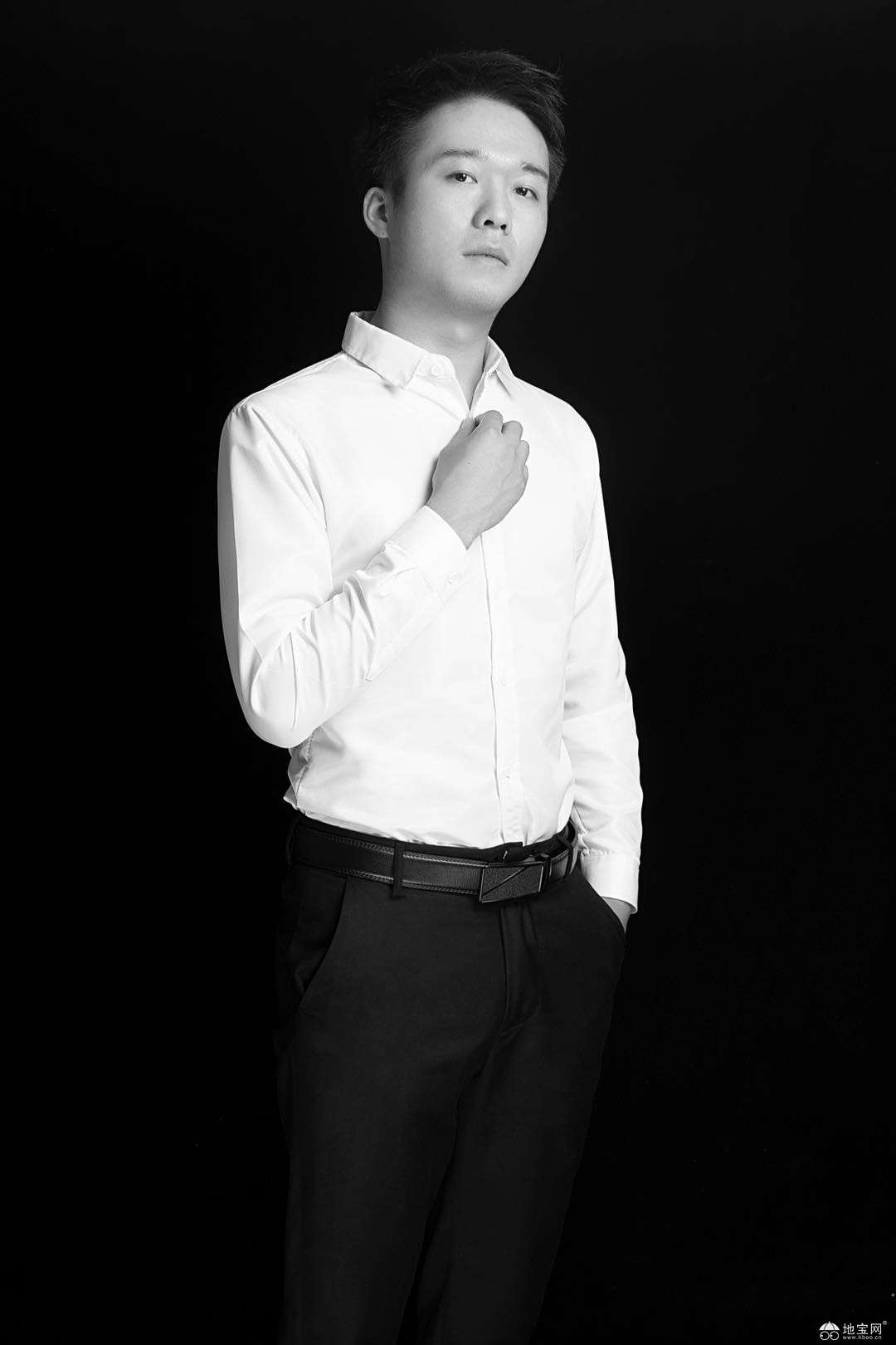 点击放大