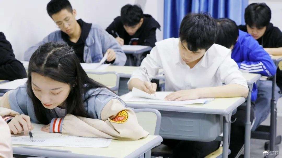 点击放大