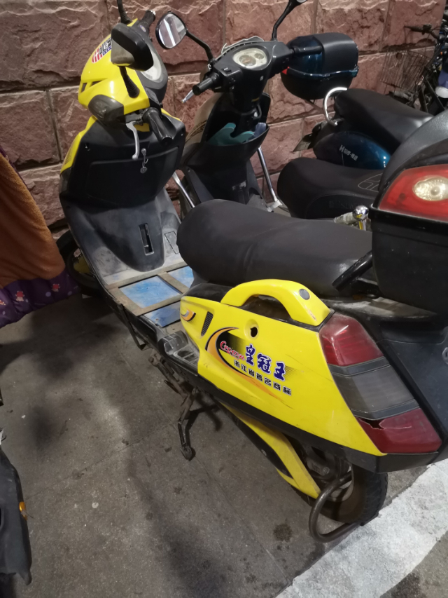 便宜急售超标电动车
