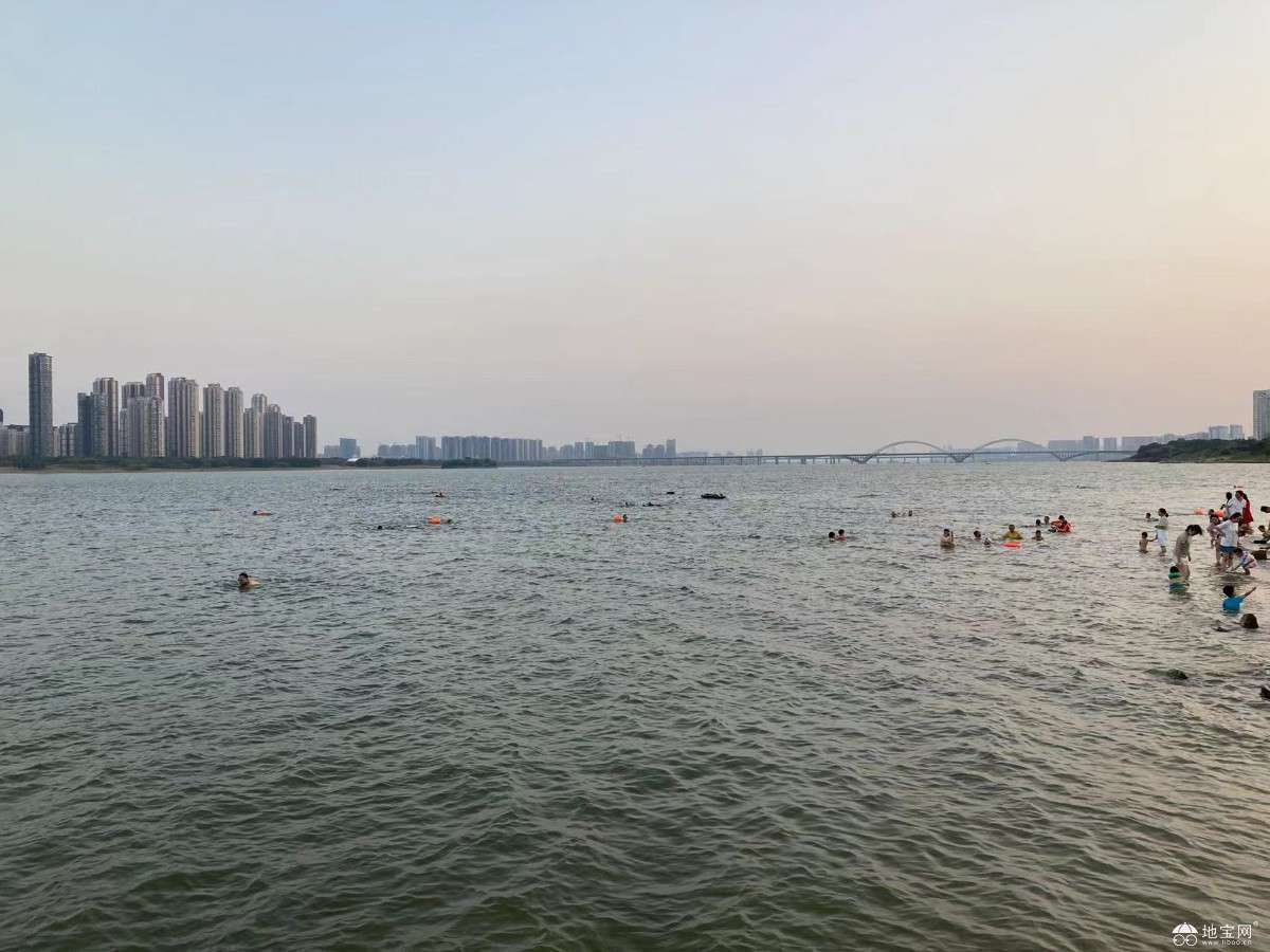 点击放大