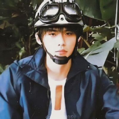 点击放大