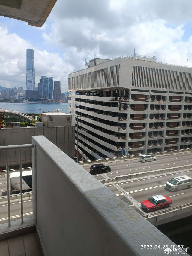 点击放大