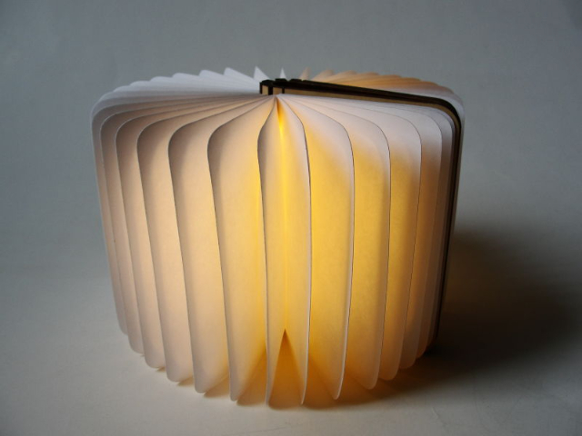 LED创意书本灯环保纸雕折叠翻页可变_2