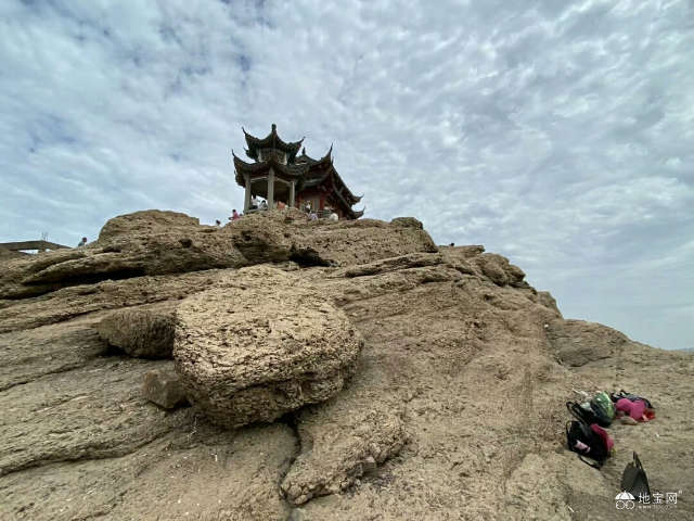 点击放大