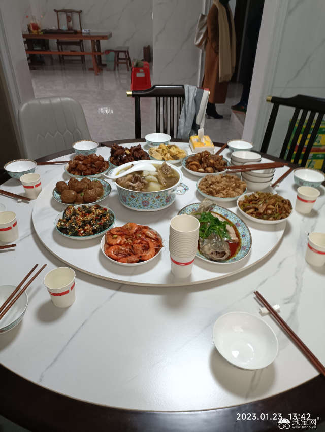 点击放大