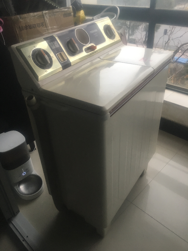 东芝洗衣机（40多年老古董）_1