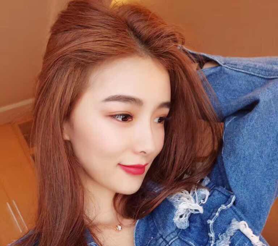 胡小姐