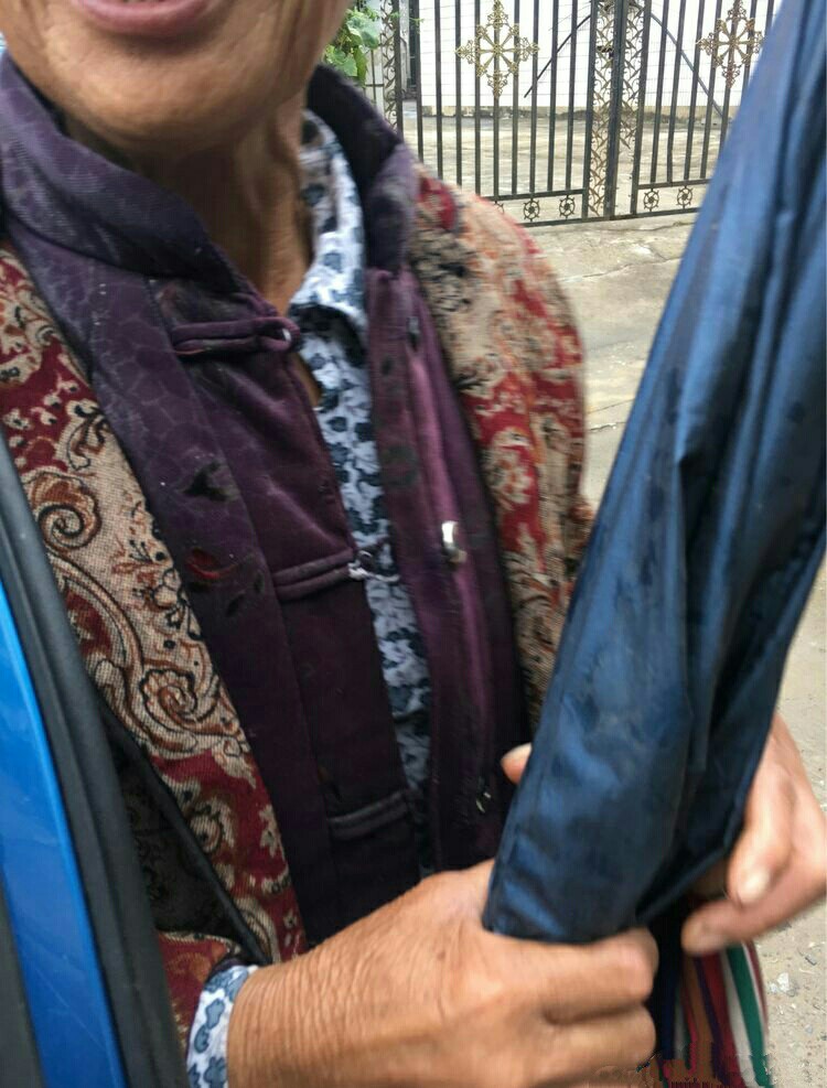 点击放大