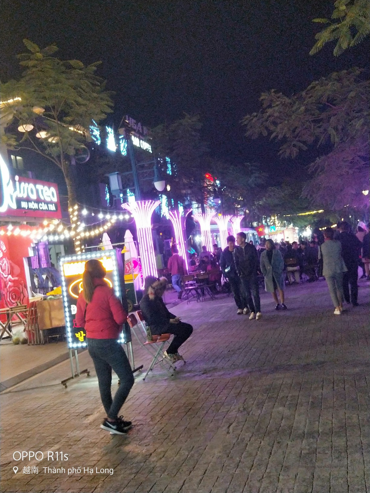 点击放大