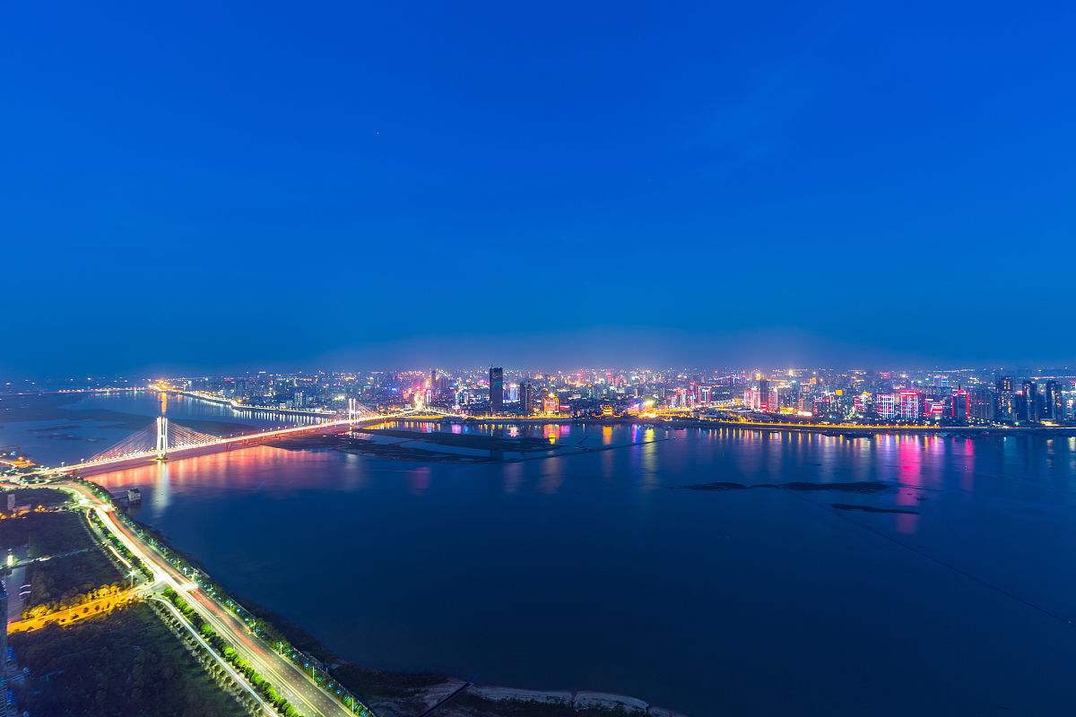 点击放大