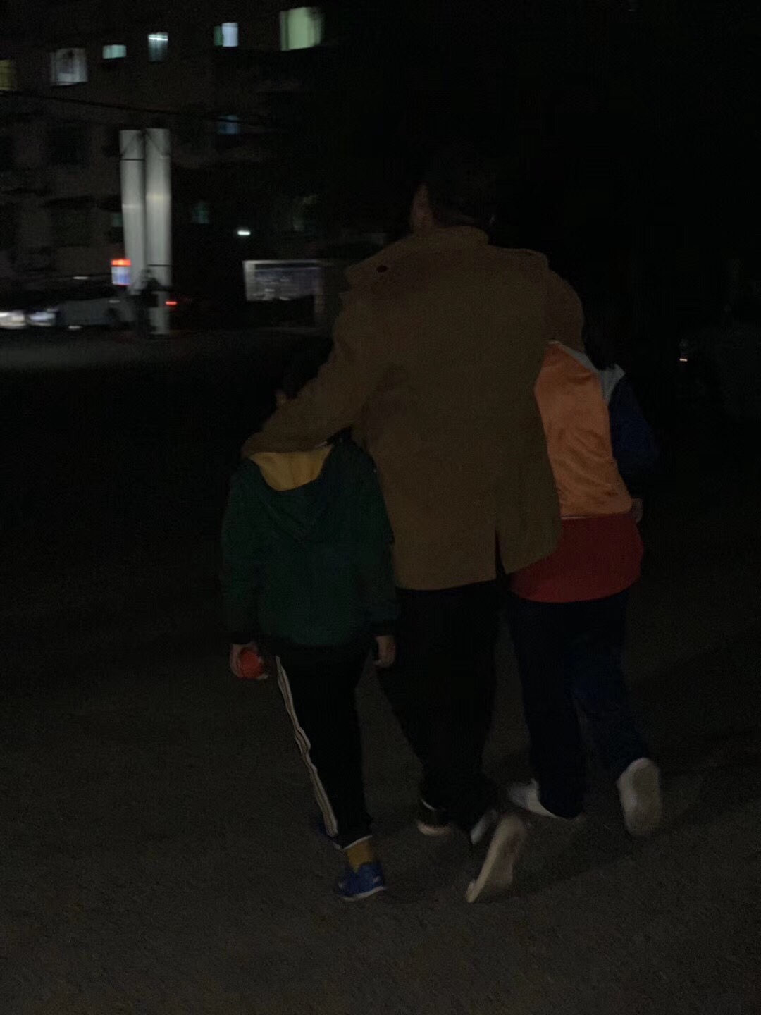 点击放大