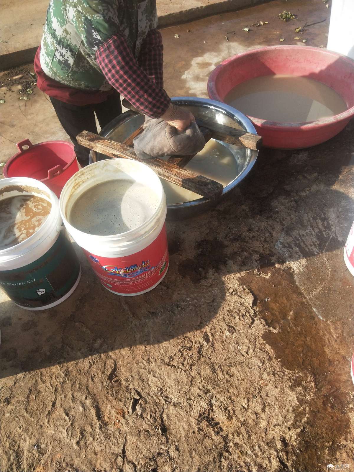 点击放大