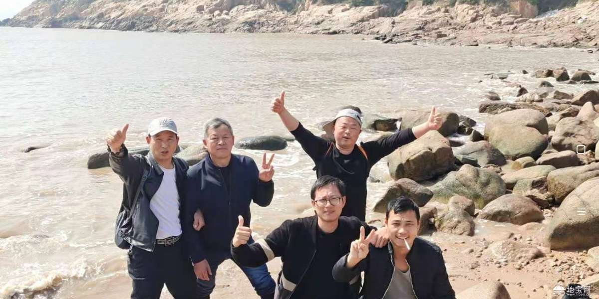 点击放大